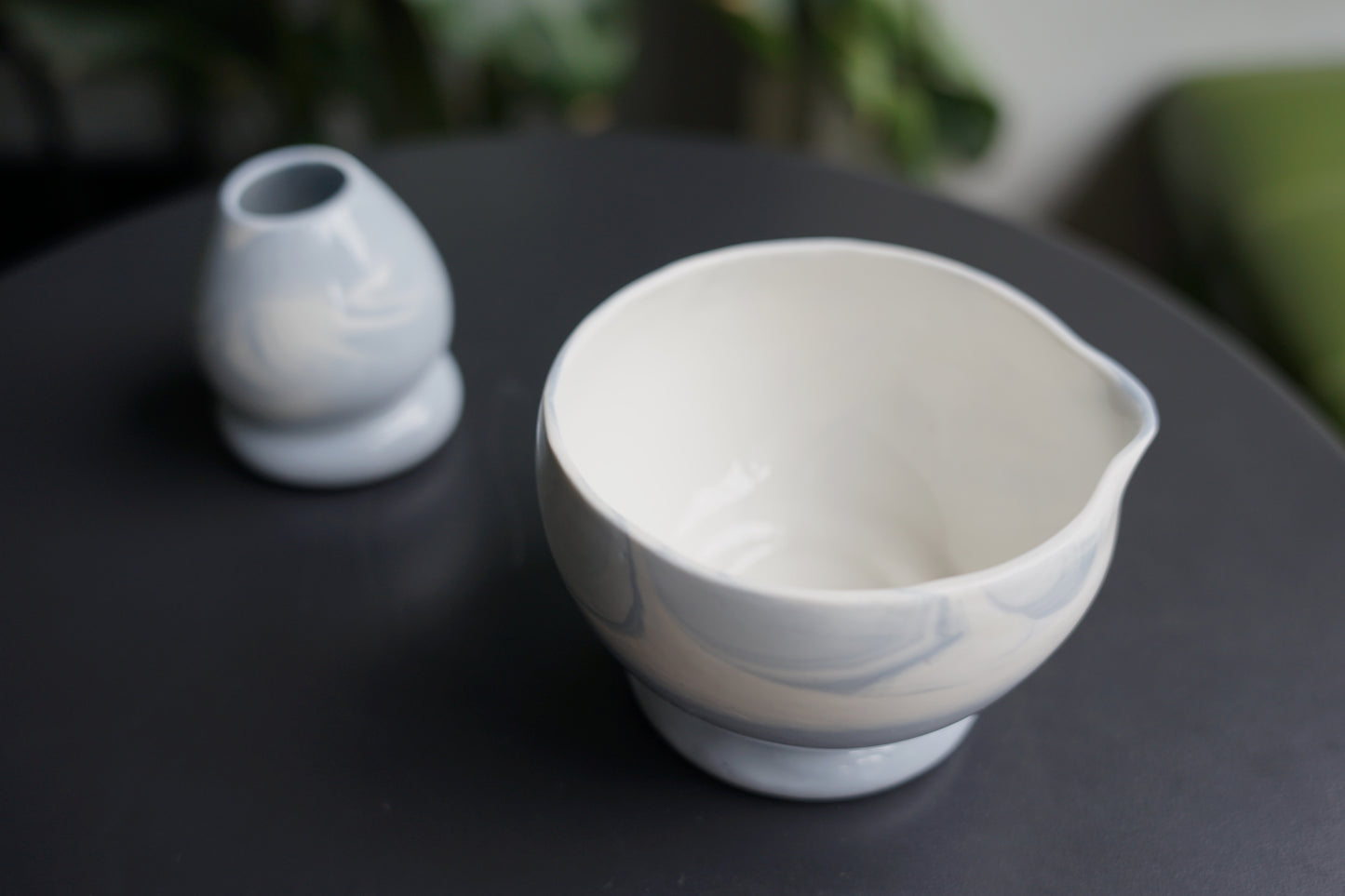 Studio Chi Matcha bowl & chasen stand -Blue