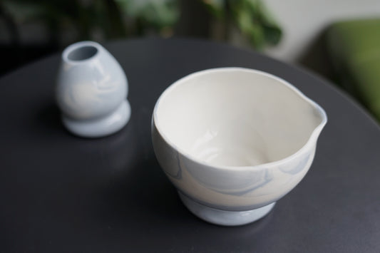 Studio Chi Matcha bowl & chasen stand -Blue