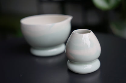 Studio Chi Matcha bowl & chasen stand - Green