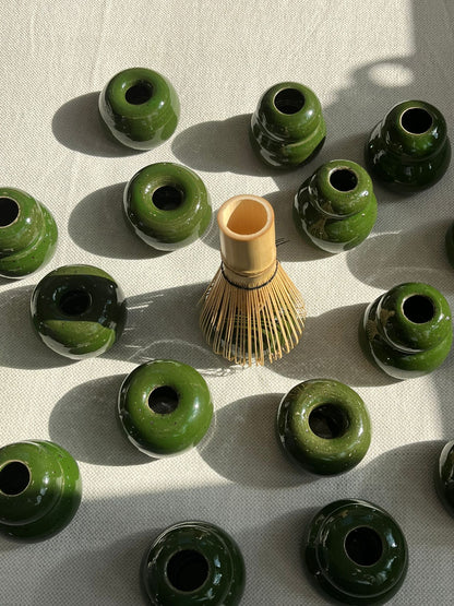 Soportes para batidores de matcha Studio Wiss